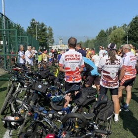 Ponad 80 uczestników Rodzinnego Rajdu Rowerowego w Porębie (6)