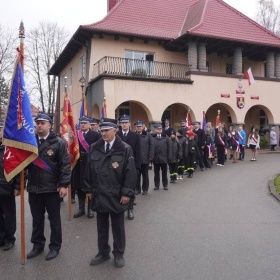 Poręba uczciła święto niepodległości (2)