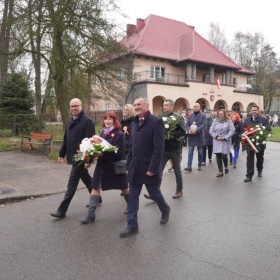 Poręba uczciła święto niepodległości (1)