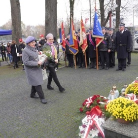 Poręba uczciła święto niepodległości (3)