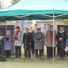 Poręba uczciła święto niepodległości (6)