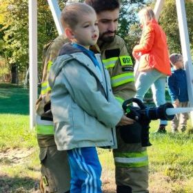 próbna ewakuacja w porębskim przedszkolu (4)